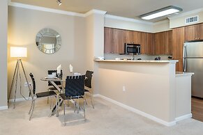 Global Luxury Suites Baypointe Station