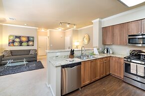 Global Luxury Suites Baypointe Station