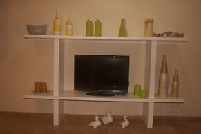 Point Twins Apartments