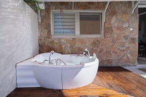 Poseidon Beach Villas