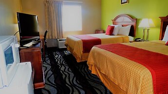 Oak Tree Inn & Suites