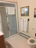 Lakeside Bed & Breakfast