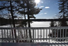 Lakeside Bed & Breakfast