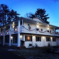 Lakeside Bed & Breakfast