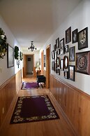 Lakeside Bed & Breakfast