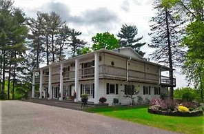 Lakeside Bed & Breakfast