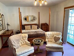 Lakeside Bed & Breakfast