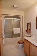 Lakeside Bed & Breakfast