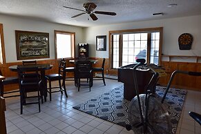 Lakeside Bed & Breakfast