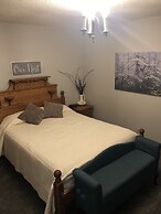 Lakeside Bed & Breakfast