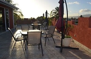 Montecristo Inn