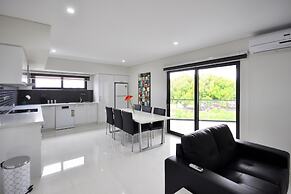 Coastal by Rockingham Apartments