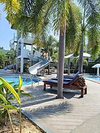 Marand Family Resort