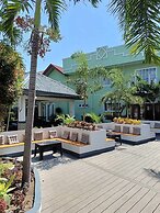 Marand Family Resort