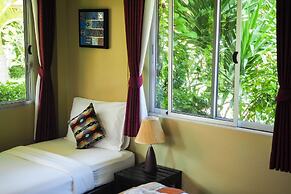 Lanta Castaway Beach Resort