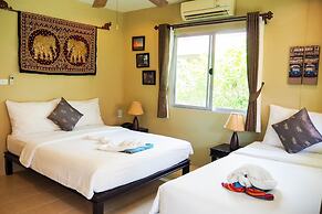 Lanta Castaway Beach Resort