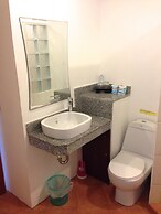 Noble House Beach Resort