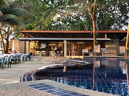 Noble House Beach Resort