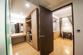 Burgundy Residence