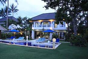 The Beach Front Villas - North Bali