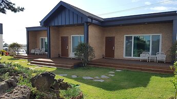 Wind Jeju Cafe & Pension