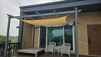 Wind Jeju Cafe & Pension