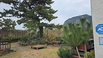 Wind Jeju Cafe & Pension