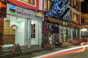 Hotel Himalayan Oasis