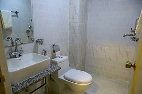 Hotel Himalayan Oasis