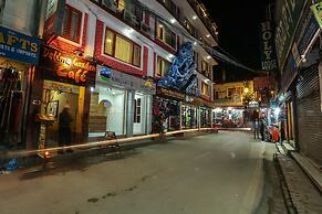 Hotel Himalayan Oasis