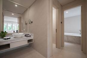 Gold Coast Hotel Resort & Spa