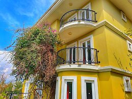 Antas Deluxe Apartments