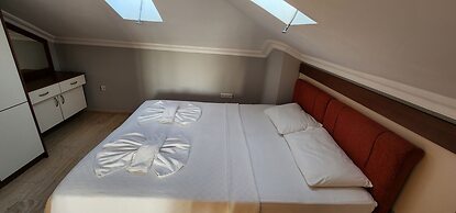 Antas Deluxe Apartments