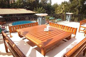 Antas Deluxe Apartments