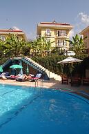 Antas Deluxe Apartments