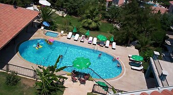 Antas Deluxe Apartments