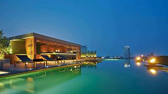 Anantara Chiang Mai Serviced Suites