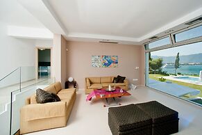 K&K Luxury Beach Villas