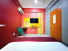 Triple Hill Hotel