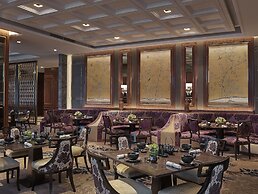Shangri-La Residences at the Fort, Manila