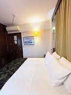 Mitos Hotel