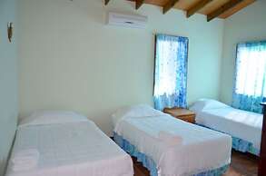 The Log Cab Inn Resort