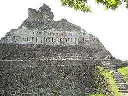 The Log Cab Inn Resort