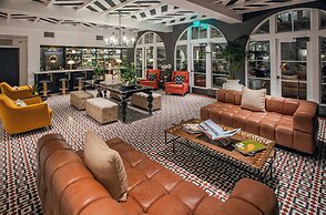 Hotel Californian