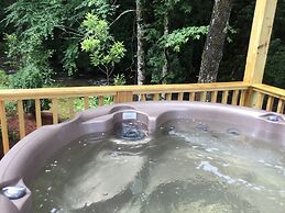 stayNantahala – Smoky Mountain Cabins and Luxury Yurts