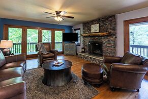 stayNantahala – Smoky Mountain Cabins and Luxury Yurts