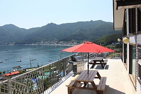 Blue in Blue Pension