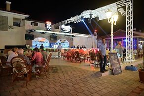 Marcan Beach Hotel (ADULT ONLY 16+)