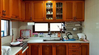 Captain Jeju Guesthouse - Hostel