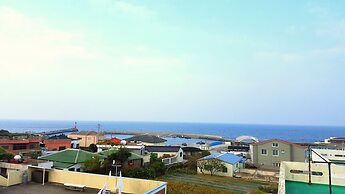 Captain Jeju Guesthouse - Hostel